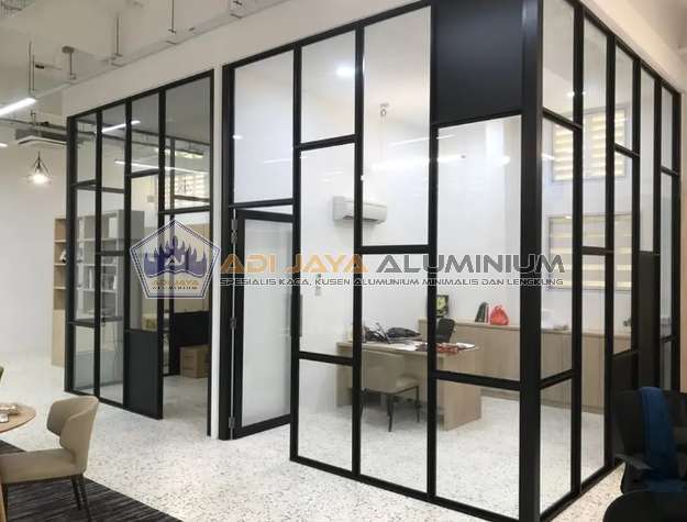 Partisi aluminium custom Bogor kaca elegan untuk kantor